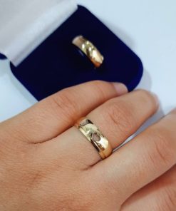 Alianças de Casamento 6mm | Modelo Tradicional com 1 Friso Lateral | Moeda Antiga Banhada a Ouro 18K