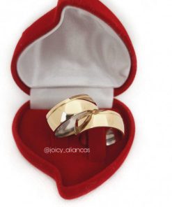 Alianças de Casamento 8mm | Modelo Tradicional Abaulado | Com 1 Friso Lateral