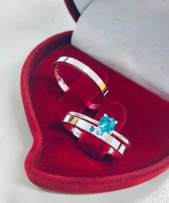 Alianças de Namoro Finas 2mm em Prata 950 | Reto Semi Anatômico | Feminina com Pedra Azul