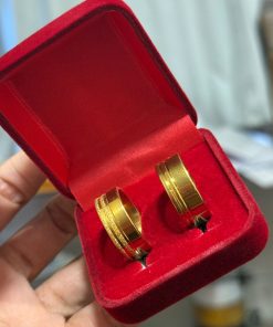 Alianças De Noivado Banhado A Ouro 18k 8mm Com 2 Frisos Laterais