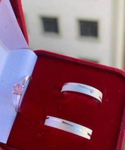 Alianças de Namoro 4mm em Prata 950 | Com 1 Friso Ondulado | Cor Rosa Claro