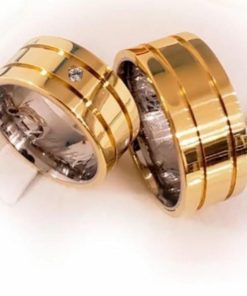 Alianças de Casamento 9mm | Modelo Lorena | 2 Frisos Laterais | Feminina com 1 Pedra de Zircônia