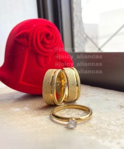 Alianças De Noivado Banhado A Ouro 18k - 8mm Diamantado Com 1 Friso