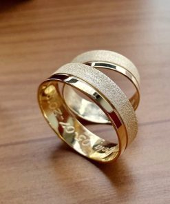Alianças de Casamento Modelo Majestic | 8mm | Moeda Antiga | Banhado a Ouro 18k