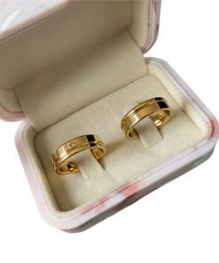 Par De Alianças Aço Cirúrgico Banhado A Ouro 18k - 6mm Liso Com Friso