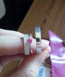 Alianças de Namoro 4mm em Prata 950 | Semi Anatômico | Diamantado | Feminina com Pedra Rosa
