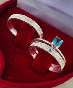 Alianças de Namoro Finas de Prata 950 3mm | Diamantado 2 Frisos Laterais | Feminino com Pedra de Zircônia Azul | Masculino Diamantado