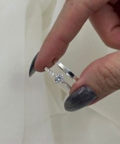 Aliança de Namoro Fina 2mm em Prata 950 | Masculina Semi Anatômica | Acompanha Anel Solitário Cravejado de Zircônia