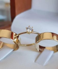 Alianças de Casamento 8mm | Modelo Liso | Semi Anatômico | Moeda Antiga Banhada a Ouro 18K