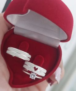 Alianças de Namoro 7mm em Prata 950 | Semi Anatômico | Detalhes Diamantados com Frisos Laterais