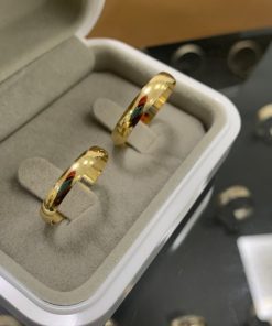 Aliança de Ouro 18K | Modelo Tradicional Abaulado 4mm | Semi-Anatômico | 5g o Par | Casamento e Noivado