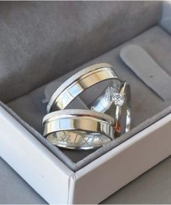 Alianças de Namoro de Prata 950 5mm | Semi Anatômico Polido com Friso Lateral Diamantado | Modelo Jade 02