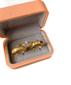 Par De Alianças Aço Cirúrgico Banhado A Ouro Modelo Iolanda