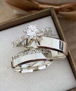 Alianças de Namoro em Prata 950 7mm | Modelo Ely | Chanfrado Semi Anatômico | Feminina com 15 Pedras de Zircônia Laterais