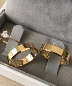 Aliança de Ouro 18K | Modelo Chanfrado Semi-Anatômico 5mm | Casamento e Noivado