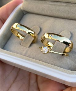 Aliança de Ouro 18K | Modelo Tradicional Redondo Semi-Anatômico 4mm | Casamento e Noivado