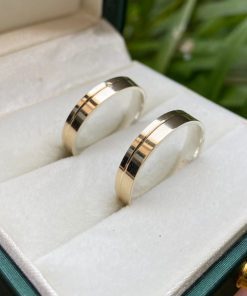 Alianças de Casamento Ouro 10K com Revestimento em Aço Cirúrgico 4mm | Modelo Clássico e Sofisticado
