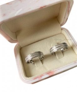 Par De Alianças Prata Em Aço Cirúrgico Diamantado 6mm - MOD467