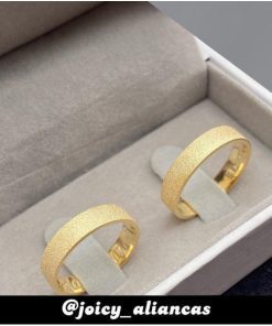 Alianças de Casamento 6mm | Modelo Todo Diamantado | Semi Anatômico | Moeda Antiga Banhada a Ouro 18K