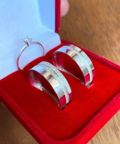 Alianças de Namoro 7mm em Prata 950 | Modelo Nely | Semi Anatômico | Anel Solitário Incluso