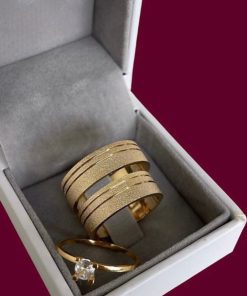 Aliança de Ouro 18K | Modelo Reto Semi-Anatômico Todo Diamantado com 2 Frisos Laterais 6mm | Casamento e Noivado