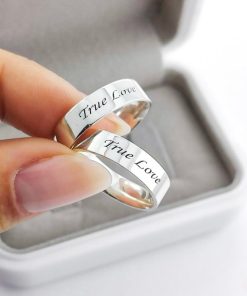 Alianças de Namoro 5mm em Prata 950 | Modelo Semi Anatômico Liso | Personalização “True Love”