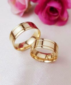 Alianças de Casamento 8mm | Modelo Amabel | Reta Semi Anatômica | Moeda Antiga Banhada a Ouro 18K