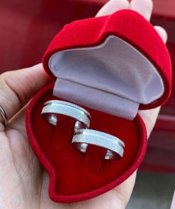 Par De Alianças De compromisso 6mm Friso Diamantado