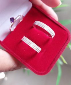 Alianças de Namoro Finas 4mm em Prata 950 | Diamantado com 2 Frisos Laterais | Semi Anatômico