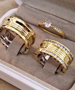 Alianças de Casamento 10mm | Estilo Bulgari | Feminina com Aproximadamente 60 Pedras de Zircônia