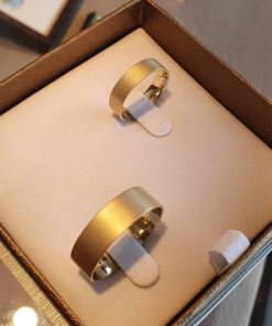 Alianças de Casamento 6mm | Modelo Fosco Lixado | Semi Anatômico | Banhado a Ouro 18K