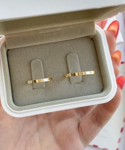 Aliança de Ouro 18K | Modelo Reto Semi-Anatômico 2mm | Casamento e Noivado
