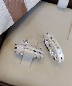 Alianças de Namoro 3mm em Prata 950 | Modelo Sabrina | Semi Anatômica com Friso Central Largo