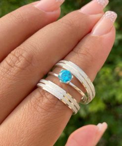 Alianças de Namoro em Prata 950 | Modelo Fiuza | 5mm com 2 Frisos Diamantados | Semi Anatômico | Anel Solitário Incluso