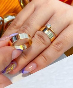 Alianças de Casamento 7mm | Modelo Betânia | Moedas Antigas Banhadas a Ouro 18K