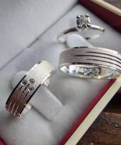 Alianças de Namoro em Prata 950 6mm | Modelo Luar | Todo Diamantado com 3 Frisos em Meia Volta | Feminina com Pedras de Zircônia
