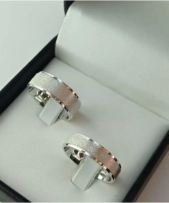 Alianças de Namoro em Aço Cirúrgico 6mm | Diamantado com Friso e Lateral Baixa | Modelo Anatômico | Anel Opcional