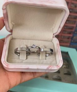 Par De aAlianças Prata Em Aço Cirúrgico 4mm Polido Modelo Nina