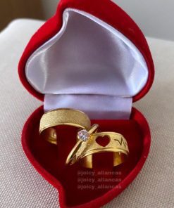 Par De Alianças Banhado A Ouro 18k - 8mm MOD 0561