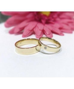 Alianças de Casamento | Modelo Carol | Moeda Antiga | Masculina 5mm | Feminina 4mm