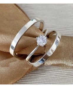 Alianças de Namoro Finas em Prata 950 2mm | Modelo Cibele | Polido Reto Semi Anatômico | Anel Solitário Incluso