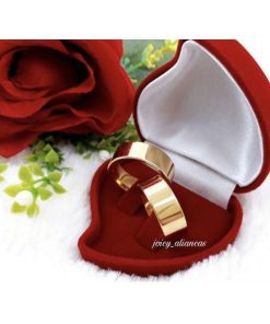 Alianças De Aço Cirúrgico Banhado A Ouro 18k - 8mm - Liso