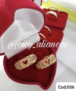 Par De Alianças Aço Cirúrgico Banhado A Ouro 18k - 8mm Diamantado Te Amo