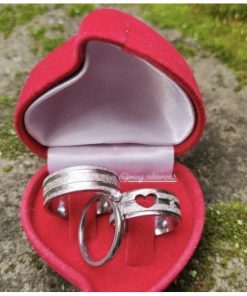 Par De Alianças Prata Em Aço Cirúrgico 8mm Diamantado MOD 02