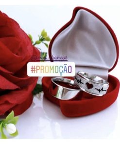 Par De Alianças Prata Em Aço Cirúrgico 8mm Fem Diamantado Masc Liso Reto