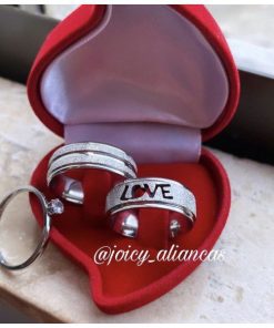 Trio De Alianças Prata Em Aço Cirúrgico 8mm- LOVE Diamantado.