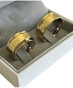 Alianças de Casamento Ouro 10K com Revestimento em Aço 7mm | Modelo Anatômico Polido com Friso Lateral